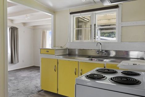 Photo of property in 5 Kauri Street, Mangakino, 3421