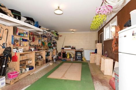 Photo of property in 11 Julian Place, Westown, New Plymouth, 4310