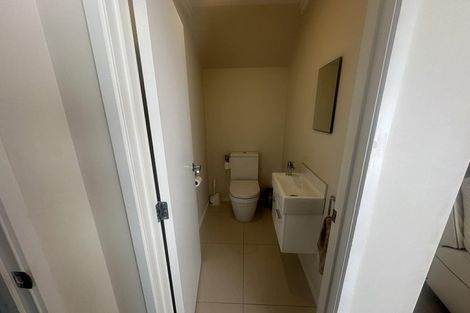 Photo of property in 5 Ashington Road, Silverstream, Upper Hutt, 5019