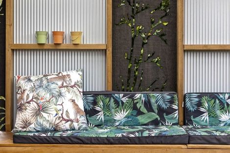 Photo of property in 1/11 Roberts Avenue, Bayswater, Auckland, 0622