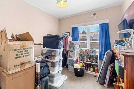 Photo of property in 34 Princes Street, Levin, 5510