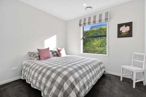 Photo of property in 72 Infinity Drive, Wanaka, 9305