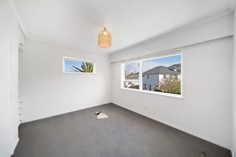 Photo of property in 34 Cyclarama Crescent, Massey, Auckland, 0614