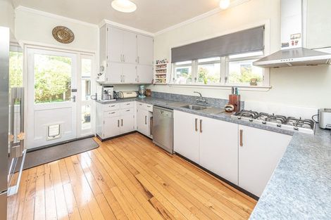 Photo of property in 81 Purnell Street, College Estate, Whanganui, 4500