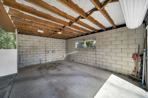 Photo of property in 14 Robert Allan Way, Pakuranga Heights, Auckland, 2010