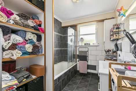 Photo of property in 12 Rimu Street, Naenae, Lower Hutt, 5011