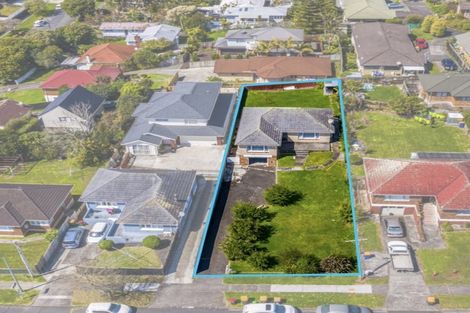 Photo of property in 58 Hutchinson Avenue, New Lynn, Auckland, 0600