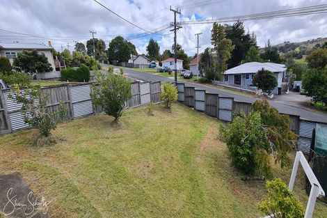 Photo of property in 14 View Street, Maungaturoto, 0520