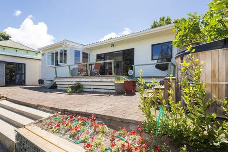 Photo of property in 56 Stout Street, Whataupoko, Gisborne, 4010