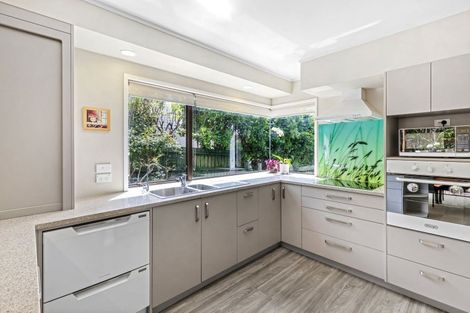 Photo of property in 2/15 Onepoto Road, Hauraki, Auckland, 0622