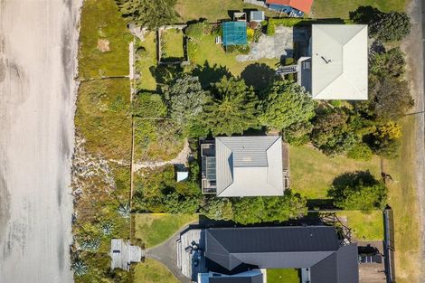 Photo of property in 503 Pukehina Parade, Pukehina, Te Puke, 3189