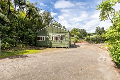 Photo of property in 24 Govett Avenue, Frankleigh Park, New Plymouth, 4310