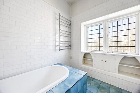 Photo of property in 43 Tomes Road, St Albans, Christchurch, 8052