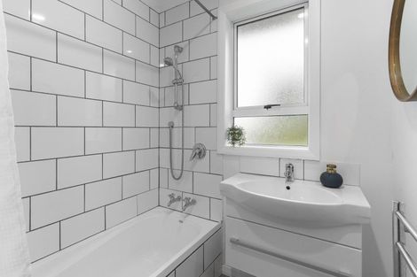 Photo of property in 20 Dorset Street, Balaclava, Dunedin, 9011