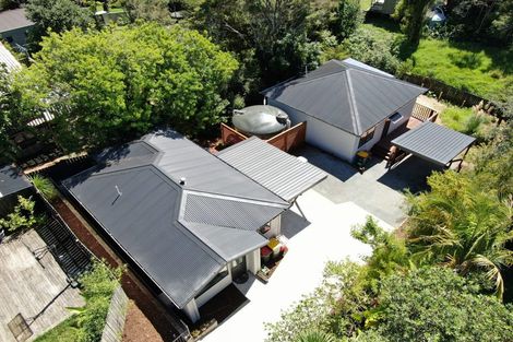 Photo of property in 61a Gledstane Road, Stanmore Bay, Whangaparaoa, 0932