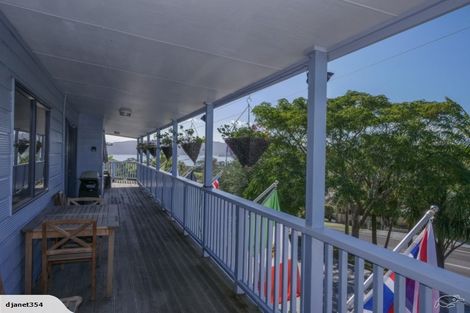 Photo of property in 33 Cable Bay Block Road, Cable Bay, 0420