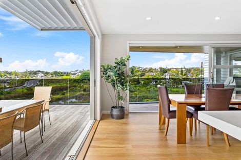 Photo of property in 14 Remuremu Street, Long Bay, Auckland, 0630