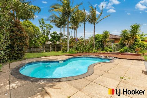Photo of property in 11 Allerton Place, Wattle Downs, Auckland, 2103