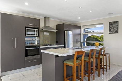 Photo of property in 4 Ernest Kemp Rise, Wharewaka, Taupo, 3330