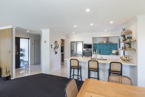 Photo of property in 17 Parawai Street, Marshland, Christchurch, 8083