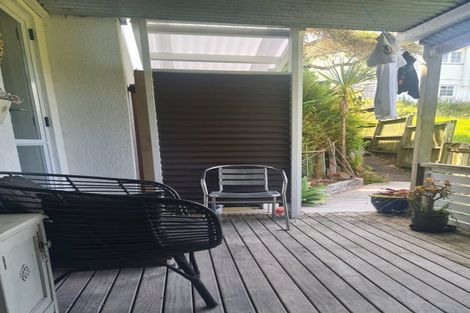Photo of property in 2/30 Matipo Road, Mairangi Bay, Auckland, 0630