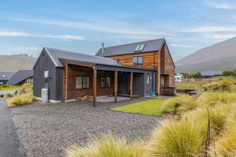 Photo of property in 50 Luge Loop, Castle Hill, 7580