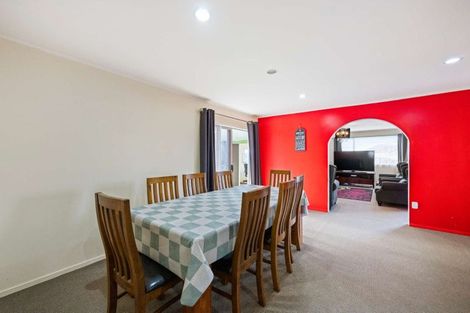 Photo of property in 63 Alabaster Drive, Papatoetoe, Auckland, 2025