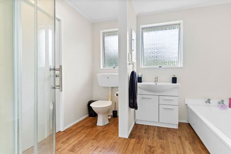 Photo of property in 35 Waite Street, Featherston, 5710