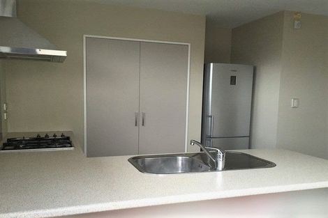 Photo of property in 2/9 Cameron Street, Sydenham, Christchurch, 8023