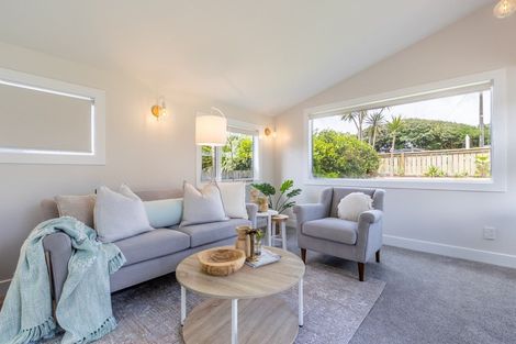 Photo of property in 3b Kowhai Street, Otaki Beach, Otaki, 5512