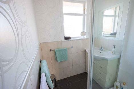 Photo of property in 5 Dowding Street, Melville, Hamilton, 3206