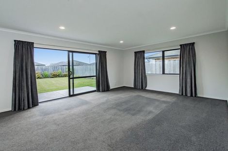 Photo of property in 27 Pakohe Street, Pegasus, 7612