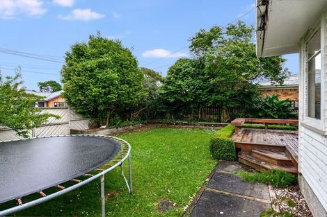 Photo of property in 8 Fenwick Crescent, Hillcrest, Hamilton, 3216