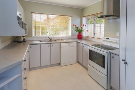 Photo of property in 2/125 Moore Street, Howick, Auckland, 2014