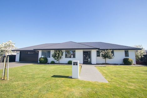 Photo of property in 3 Kelburn Place, Tinwald, Ashburton, 7700