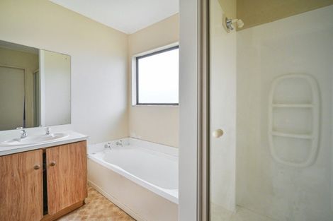 Photo of property in 19 Kilkee Terrace, Flaxmere, Hastings, 4120