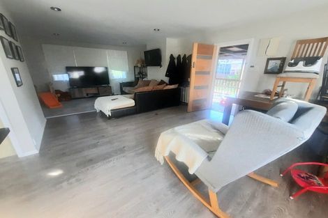 Photo of property in 58 Mcannalley Street, Manurewa East, Auckland, 2102