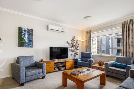 Photo of property in 112 Panorama Heights, Orewa, 0931