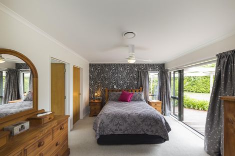 Photo of property in 234 Polson Hill Drive, Aokautere, Palmerston North, 4471