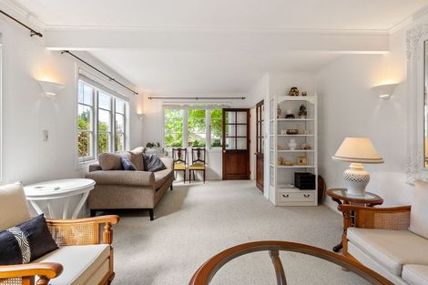 Photo of property in 5 Khouri Avenue, Karori, Wellington, 6012