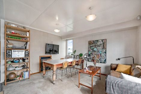 Photo of property in 74 Cranmere Crescent, Mangere East, Auckland, 2024