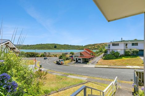 Photo of property in 3 Brora Crescent, Papakowhai, Porirua, 5024
