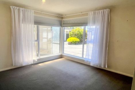 Photo of property in 2/186 Blighs Road, Strowan, Christchurch, 8052