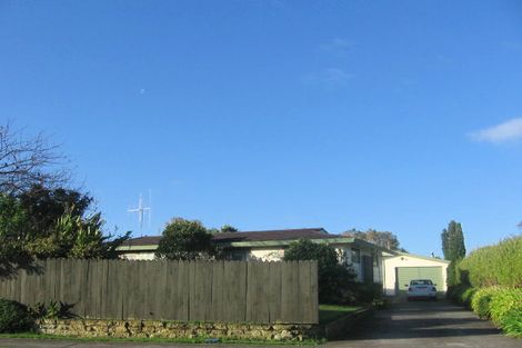 Photo of property in 3 Clutha Place, Westbrook, Palmerston North, 4412