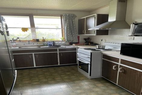 Photo of property in 102-106 Marne Street, Hokowhitu, Palmerston North, 4410