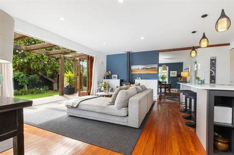 Photo of property in 26 Head Street, Sumner, Christchurch, 8081