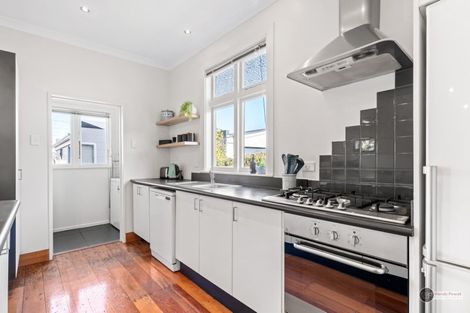 Photo of property in 16 Montague Street, Alicetown, Lower Hutt, 5010