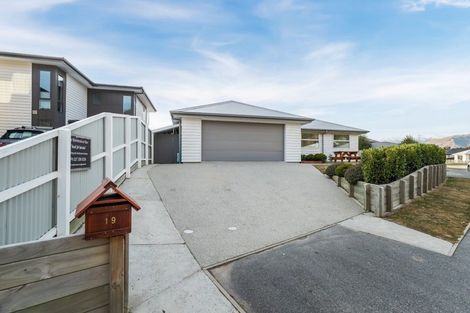 Photo of property in 19 Jones Avenue, Lower Shotover, Queenstown, 9304