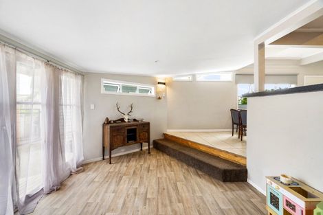 Photo of property in 41 Barker Road, Marewa, Napier, 4110