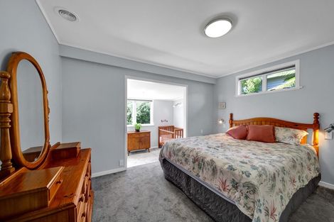 Photo of property in 7 Whakawhiti Street, Marfell, New Plymouth, 4310